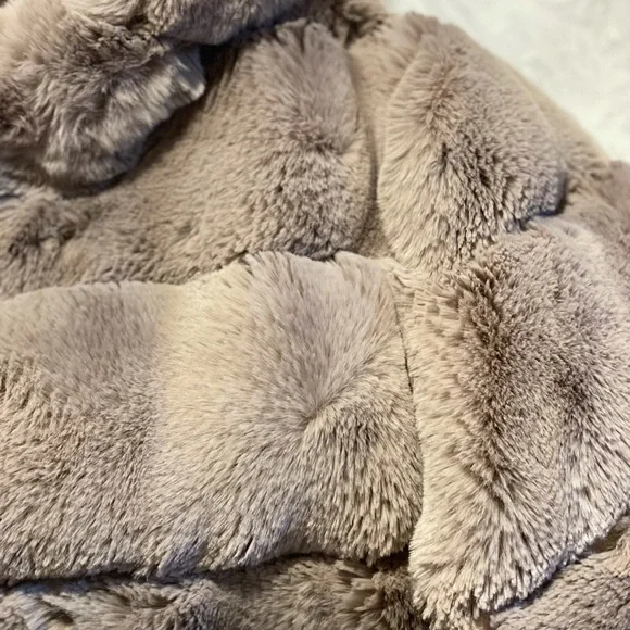 BCBG Felicia Faux Fur Hooded Coat SUPER SOFT Shiny, Caramel, Tan